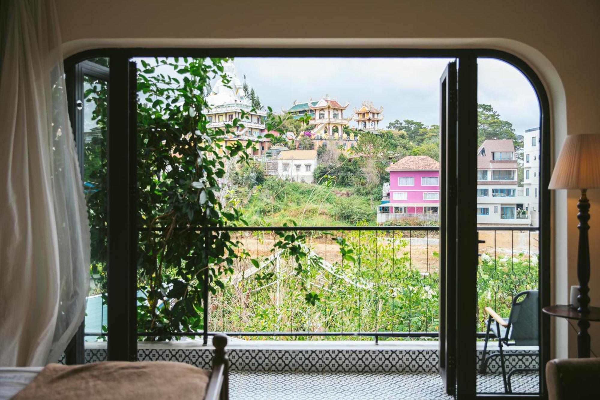 He Maison Boutique Stay & Cafe Da Lat Exterior photo
